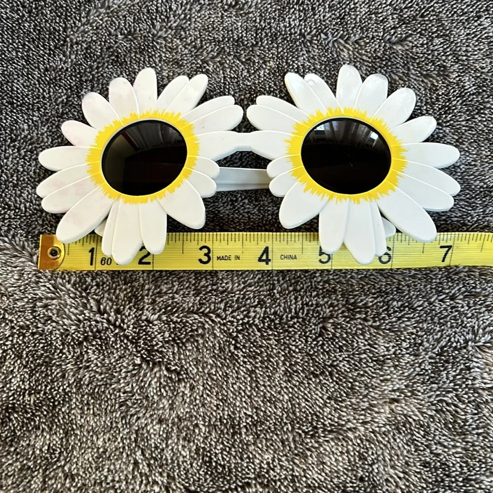 Flower sunglasses